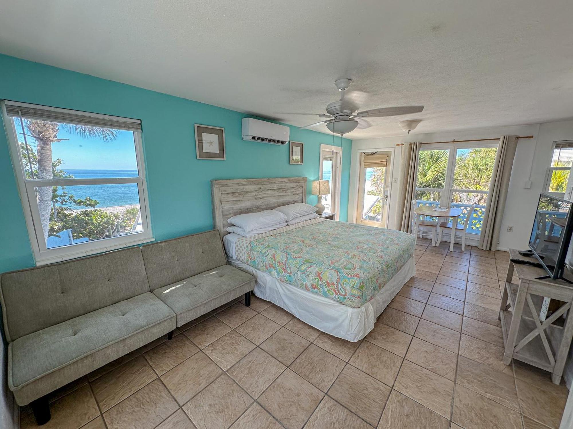 Pearl Beach Inn Englewood Bagian luar foto