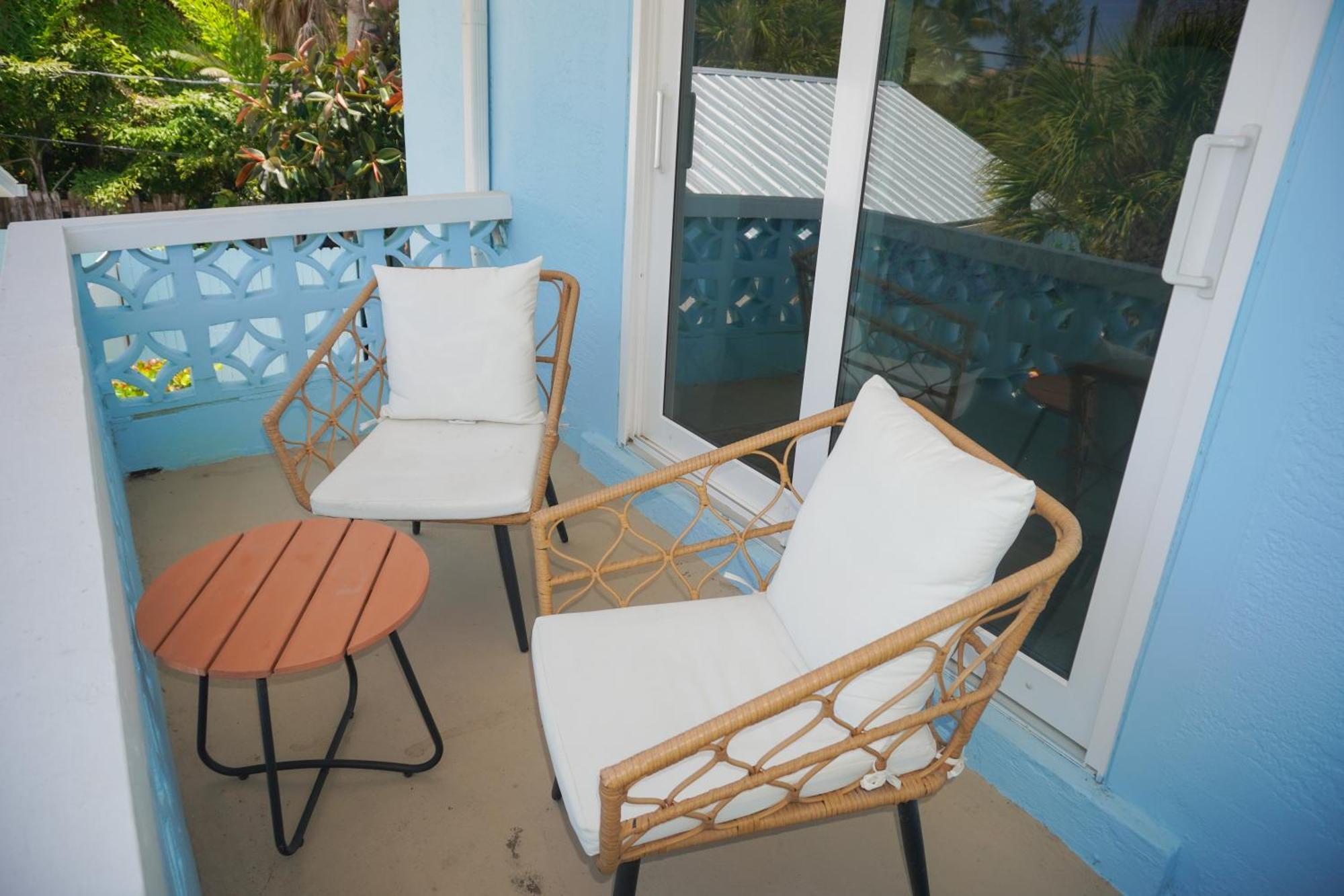 Pearl Beach Inn Englewood Bagian luar foto